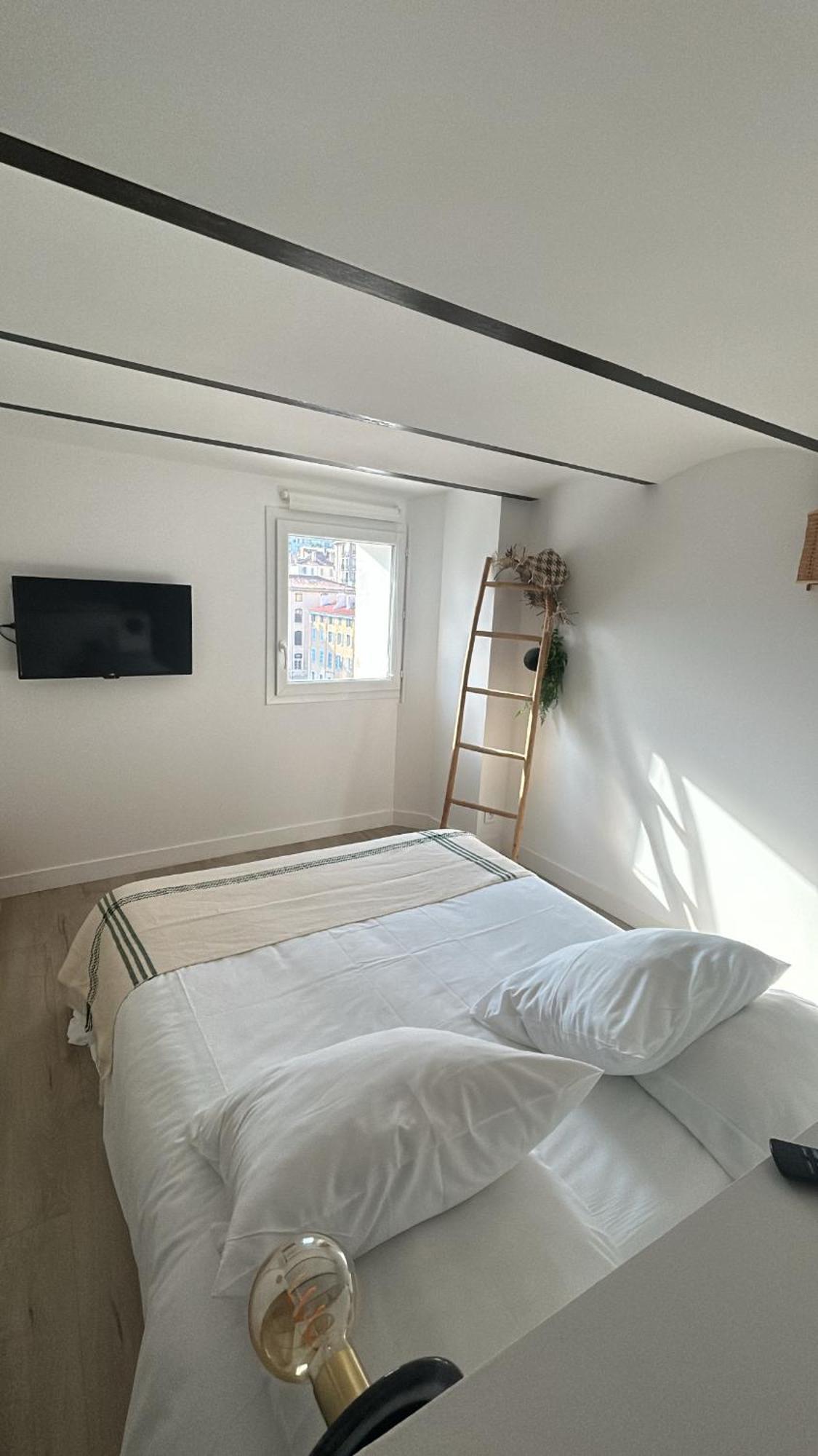 Place Aux Huiles 马赛 外观 照片